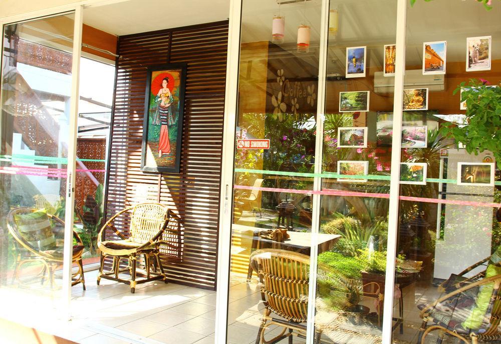 Grand Lanna Hotel Chiang Mai Buitenkant foto